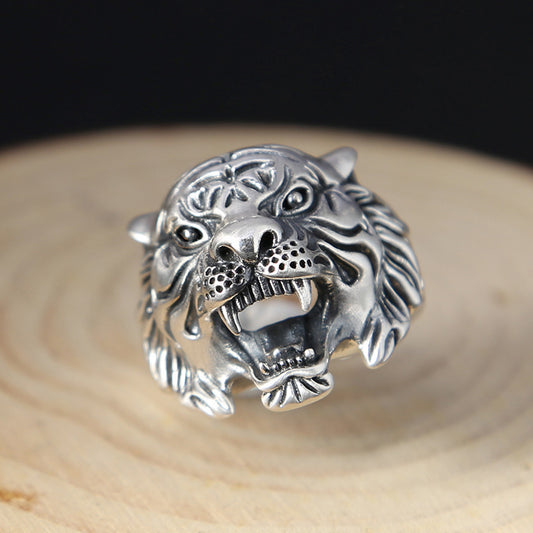 🐅 "Whitefang Dominion Ring"